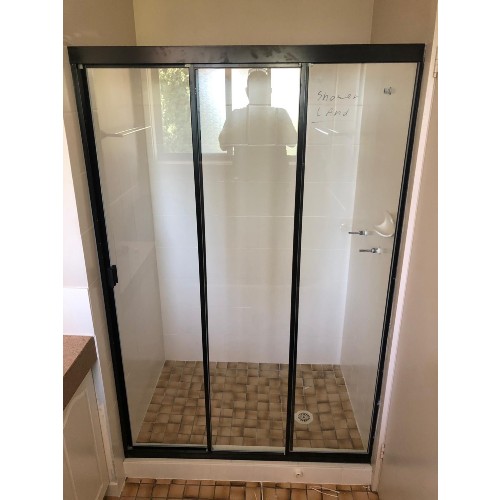 shower-screen-door