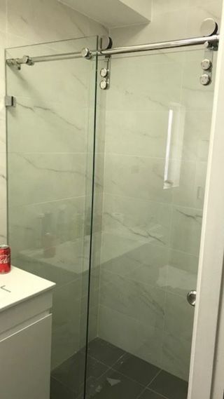 frameless-shower-screen-sliding-doors