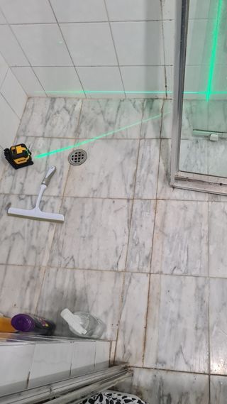 frameless-shower-screen-accurate-measurements