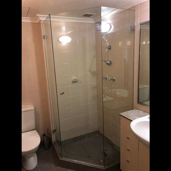 how-diamond-frameless-shower-screens-enhance-bathroom-aesthetics
