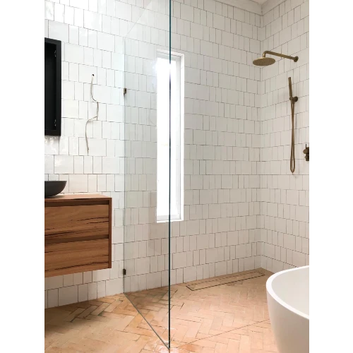 doorless shower dimensions