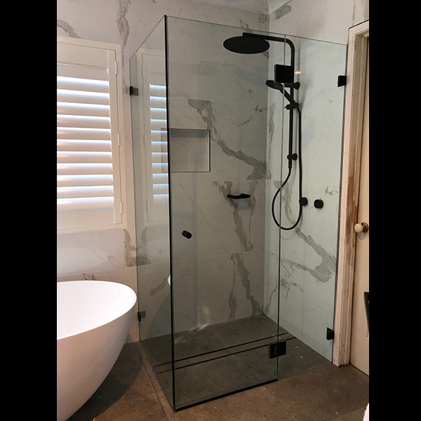 why-frameless-corner-shower-screens-are-a-bathroom-must-have
