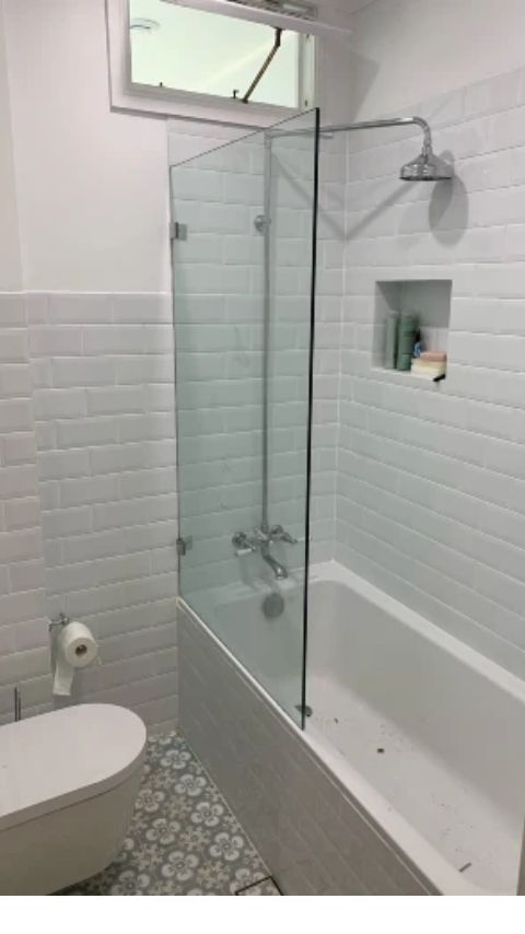 frameless-shower-screen-fix-panel-style
