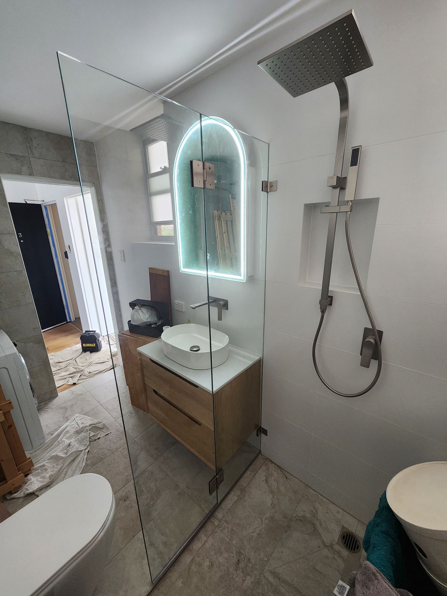 frameless shower screen installed in Mosman by Showerland