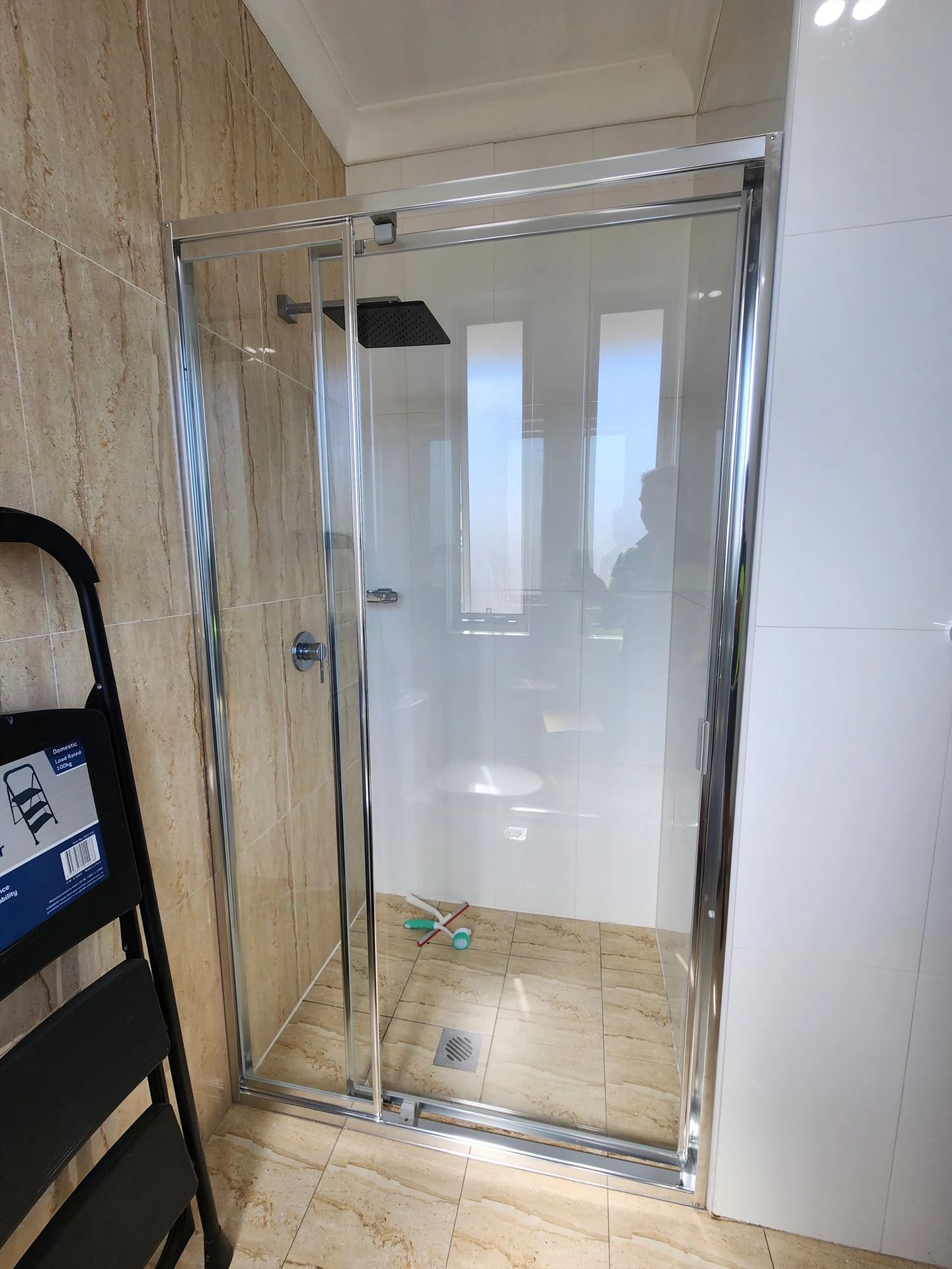 fully shower screen with chrome hardware installed in Toongabbie by Showerland