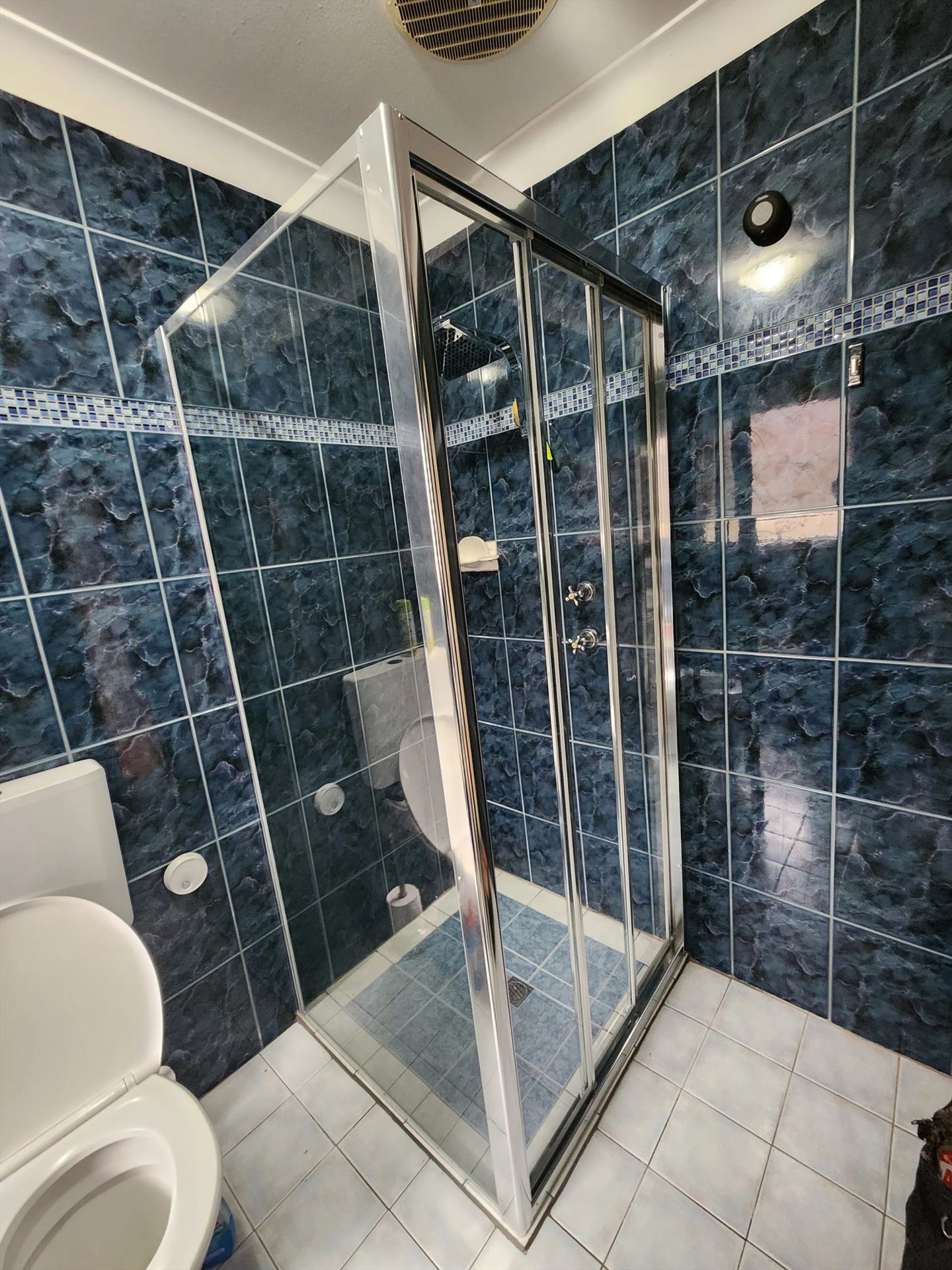fully shower screen with chrome hardware installed in Rooty Hill by Showerland