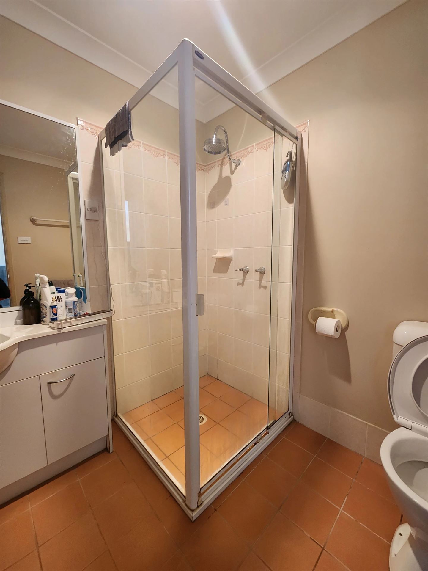 fully shower screen with white hardware installed in Mount Druitt by Showerland