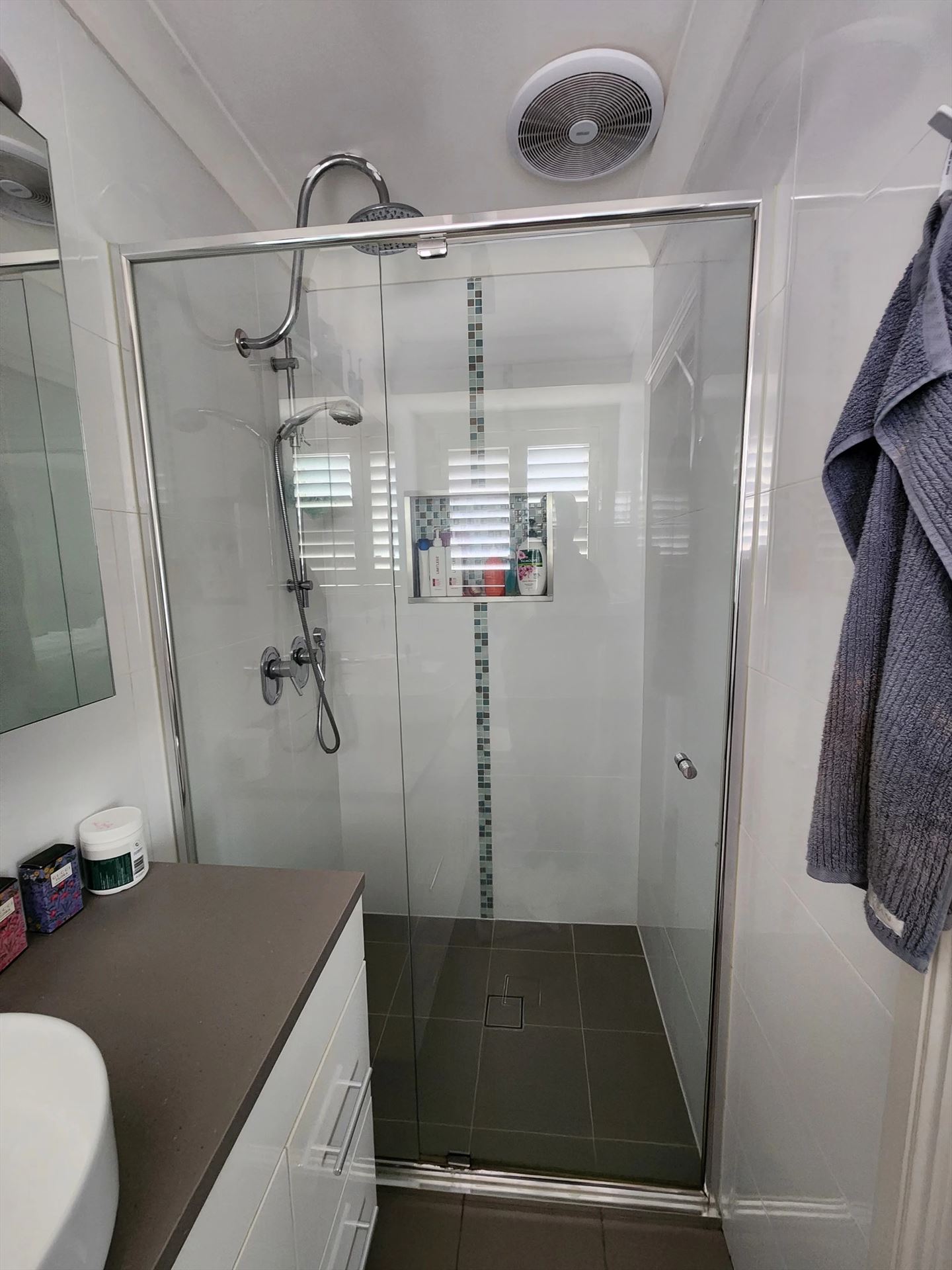 semi shower screen with chrome hardware installed in Doonside by Showerland