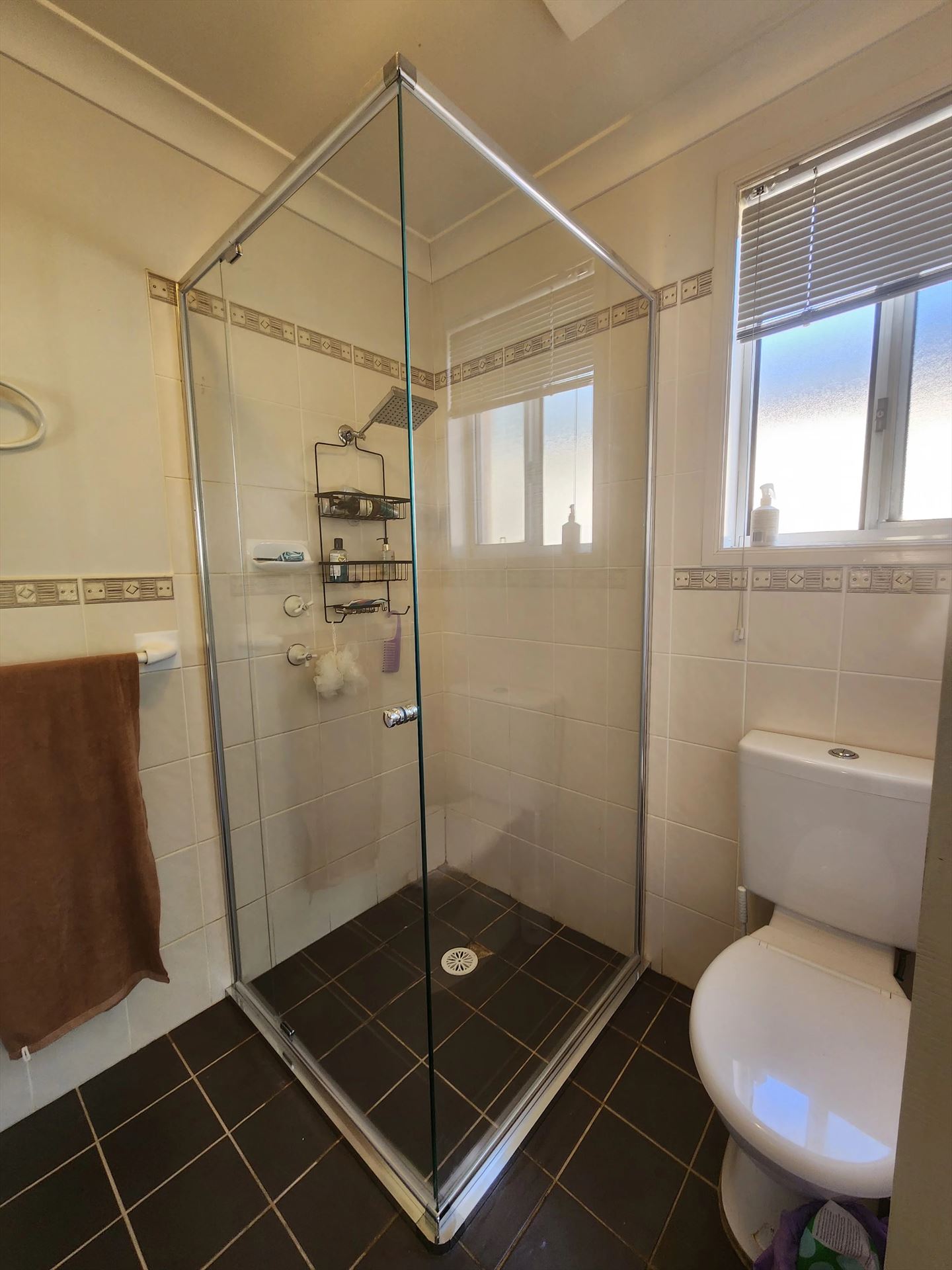 semi shower screen with chrome hardware installed in Parklea by Showerland