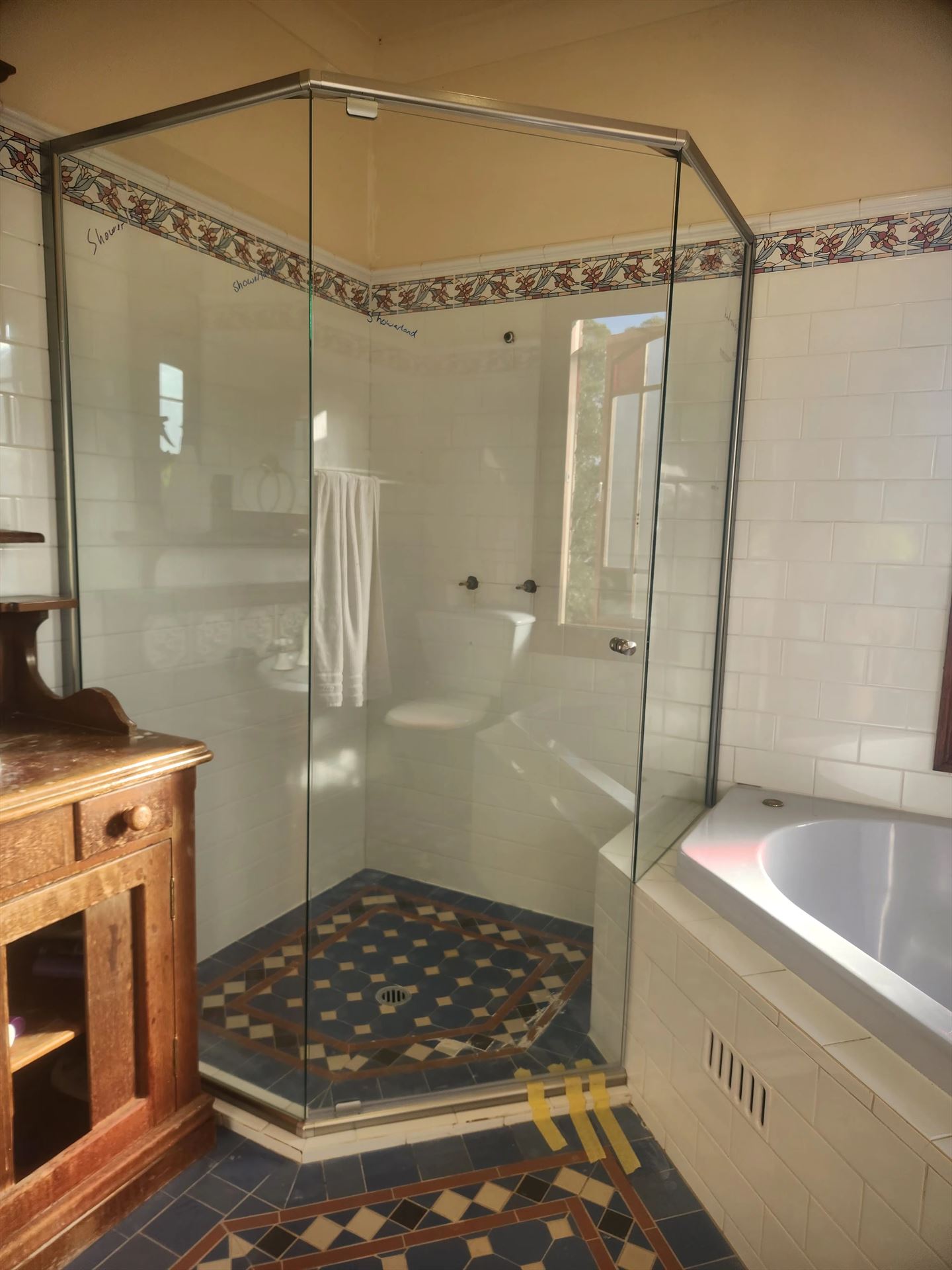 semi shower screen with chrome hardware installed in Kenthurst by Showerland
