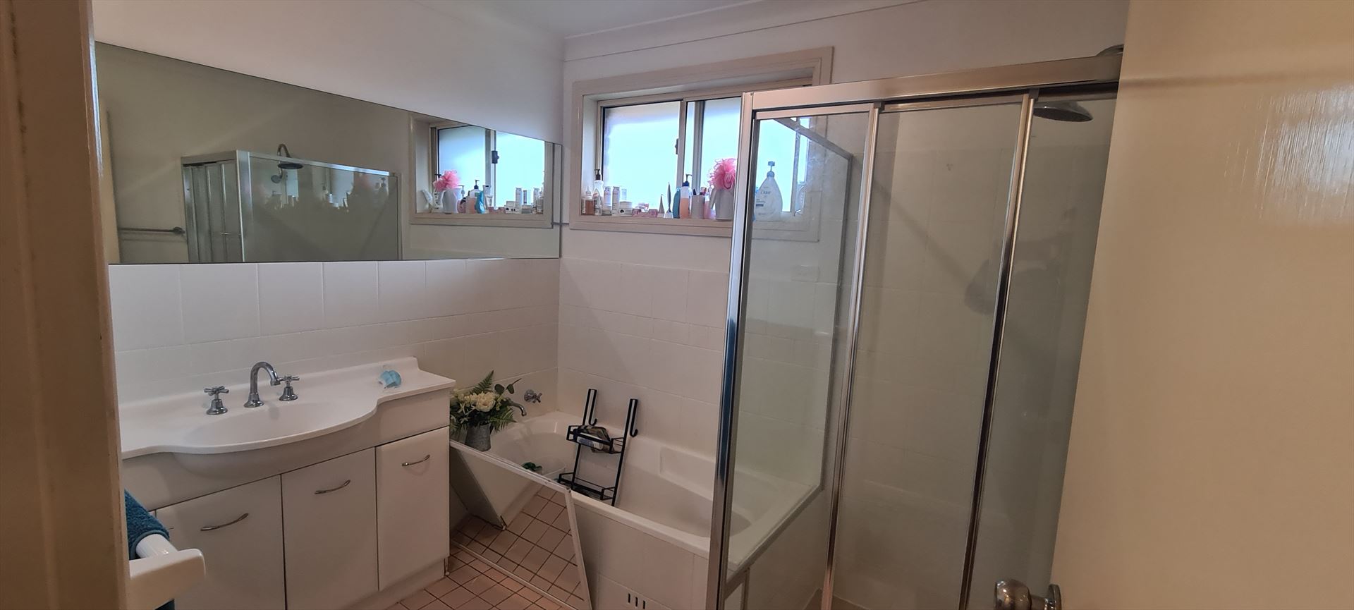 fully shower screen installed in Casula by Showerland