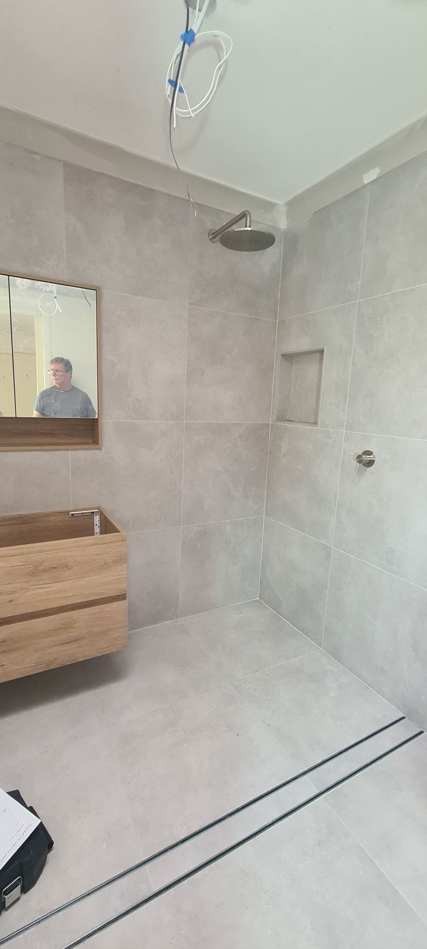 Bathroom before frameless shower screen install in Cronulla