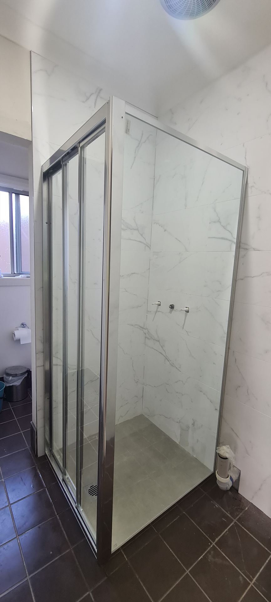 fully shower screen installed in Girraween by Showerland