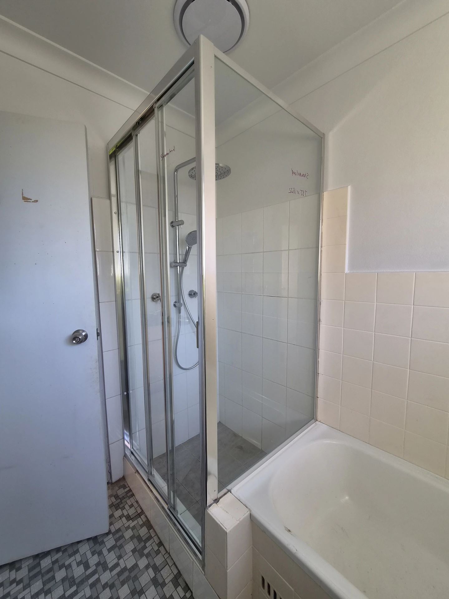 fully shower screen with chrome hardware installed in North Parramatta by Showerland
