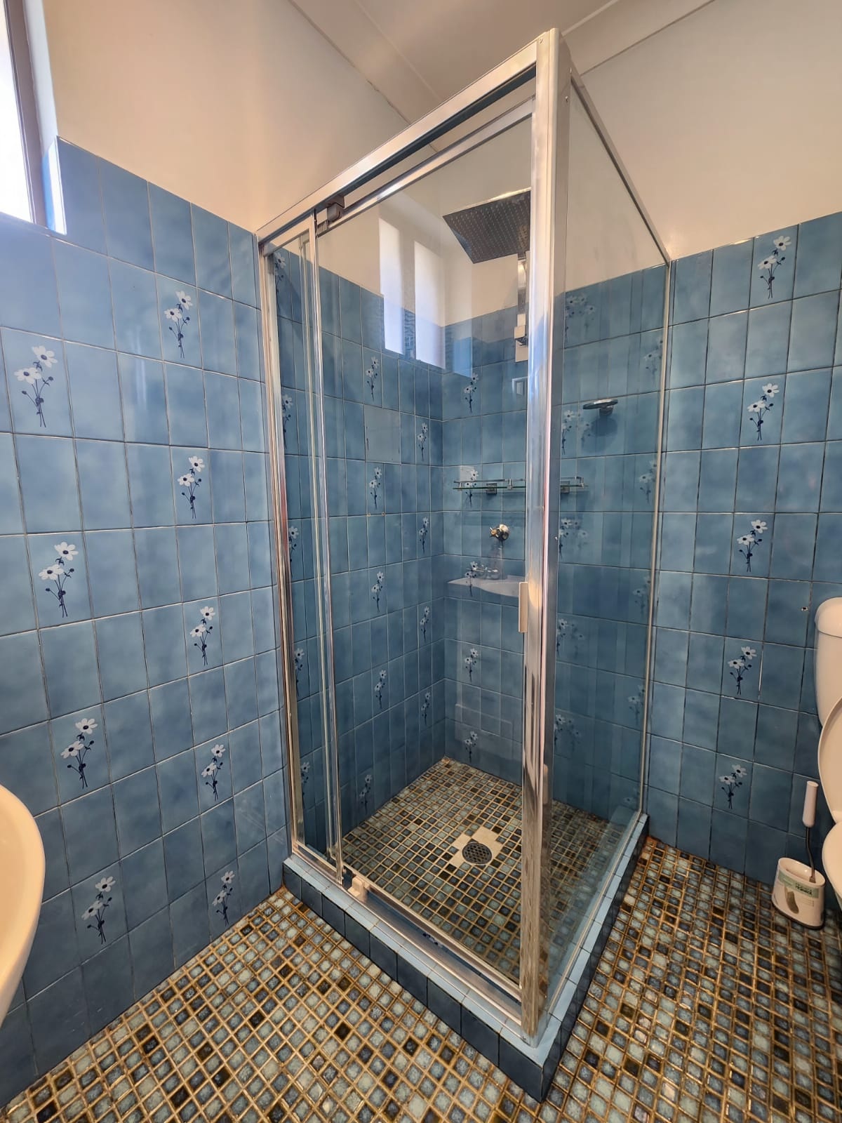 Custom over-bath shower screen with frosted glass, chrome, Sydney